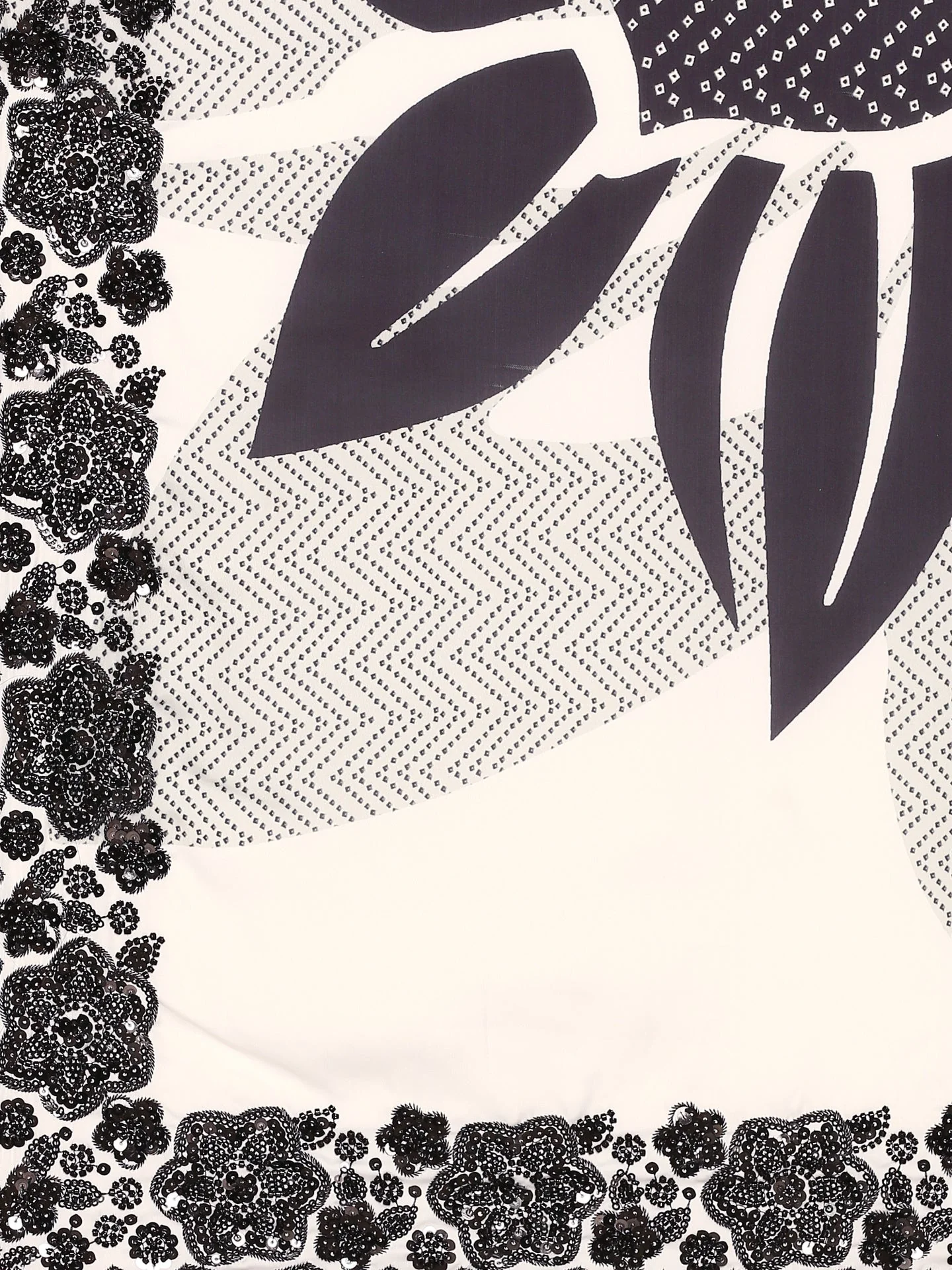 Black & White Satin Printed Saree With Hand Embroidery & Readymade blouse - Image 5