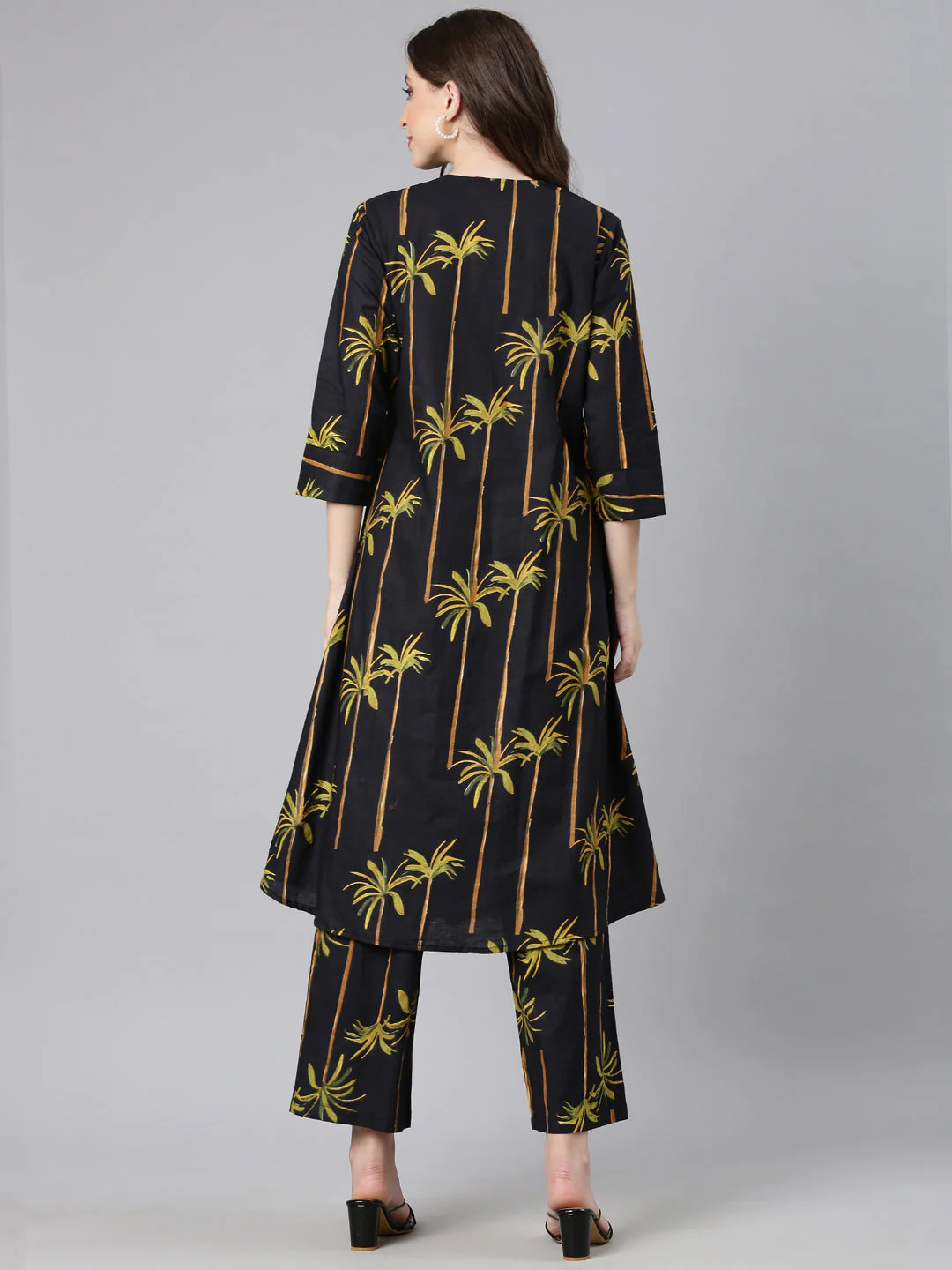 Neerus Black Printed Straight Kurta and Trousers - Image 3