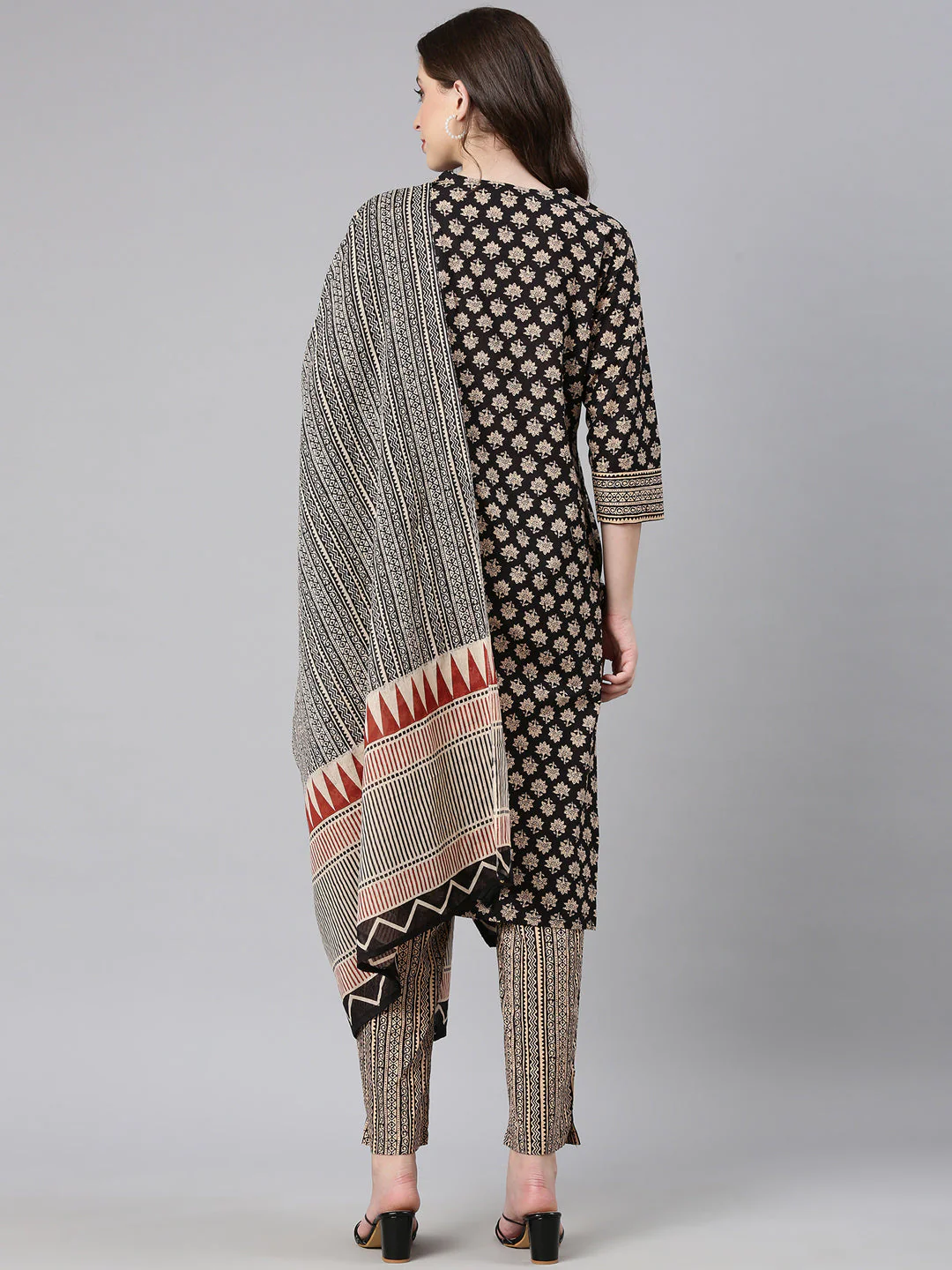 Neerus Black Printed Straight Kurta and Trousers With Dupatta - Image 3