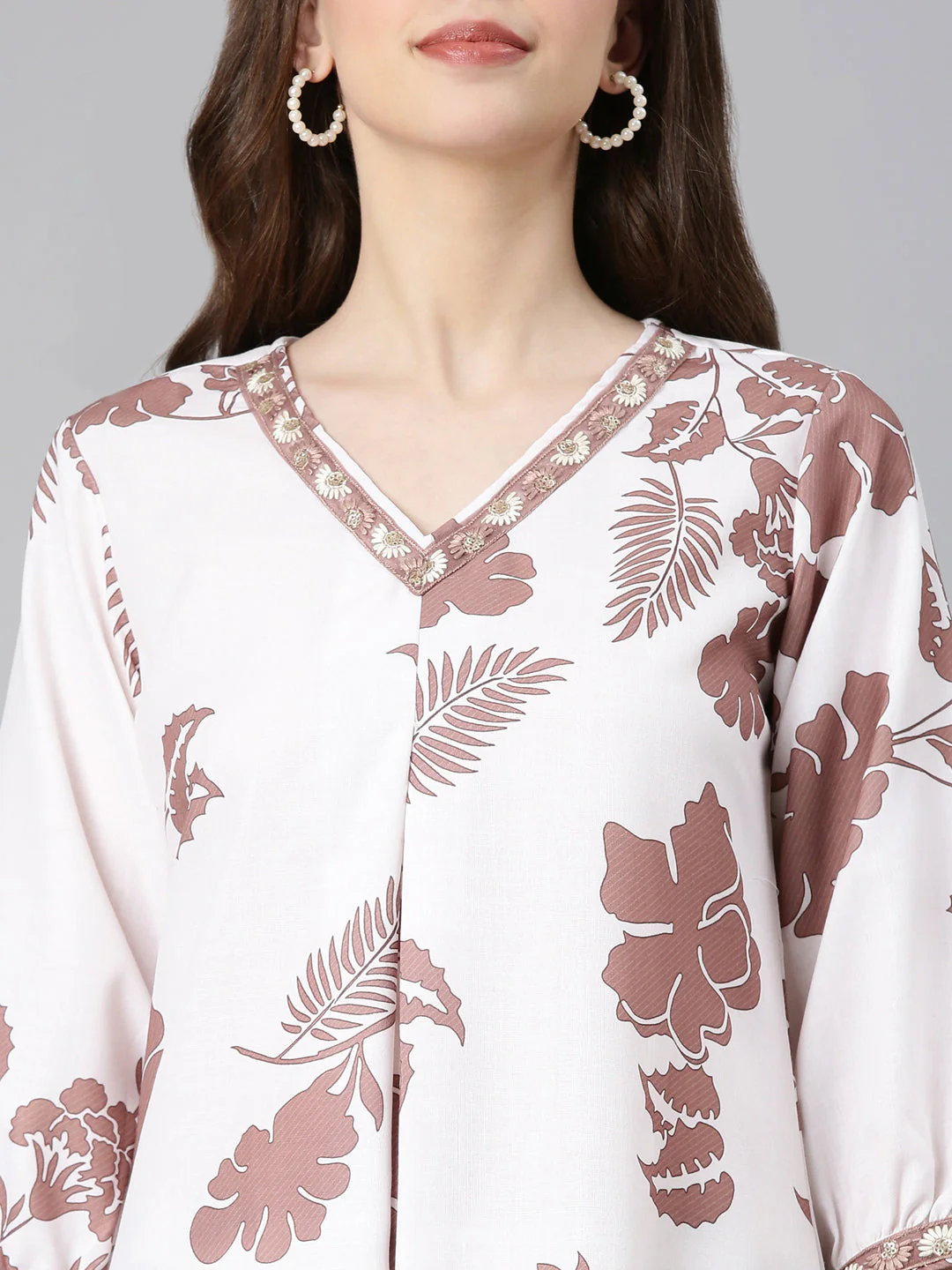 Neerus Brown Printed Straight Kurta and Trousers With Dupatta - Image 4