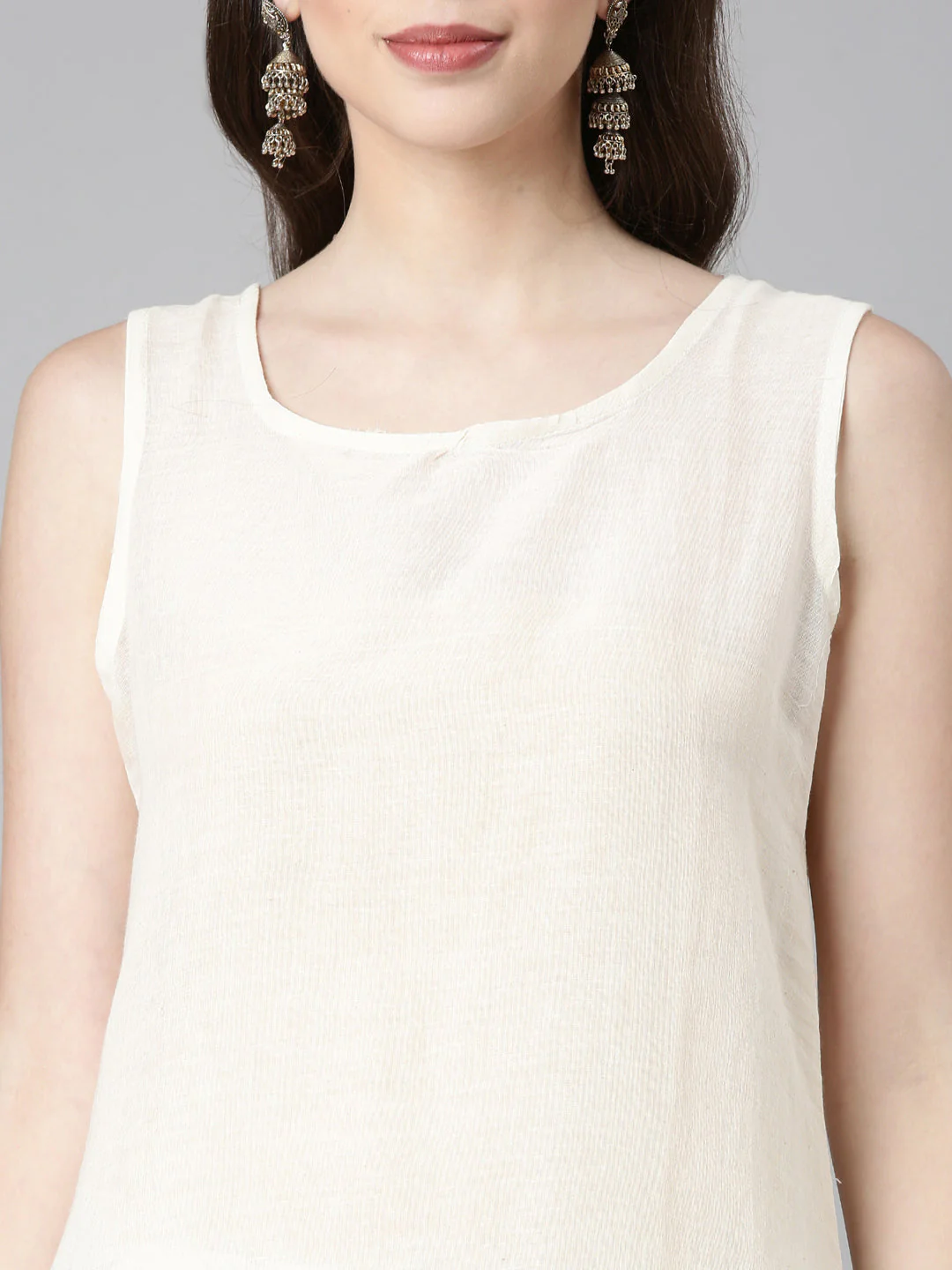 Neerus Cream Printed Straight Kurta and Trousers - Image 4