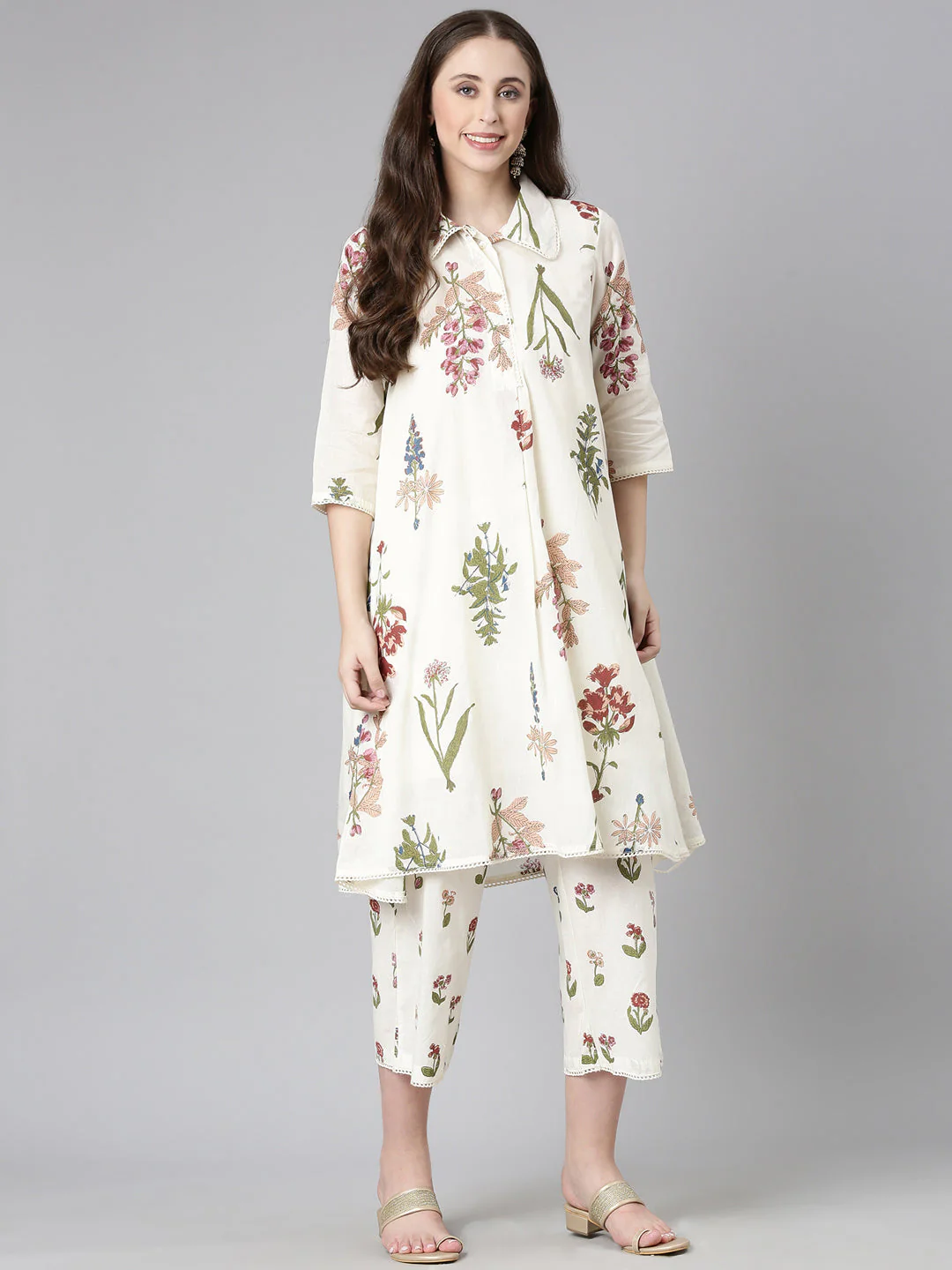Neerus Cream Printed Straight Kurta and Trousers - Image 5