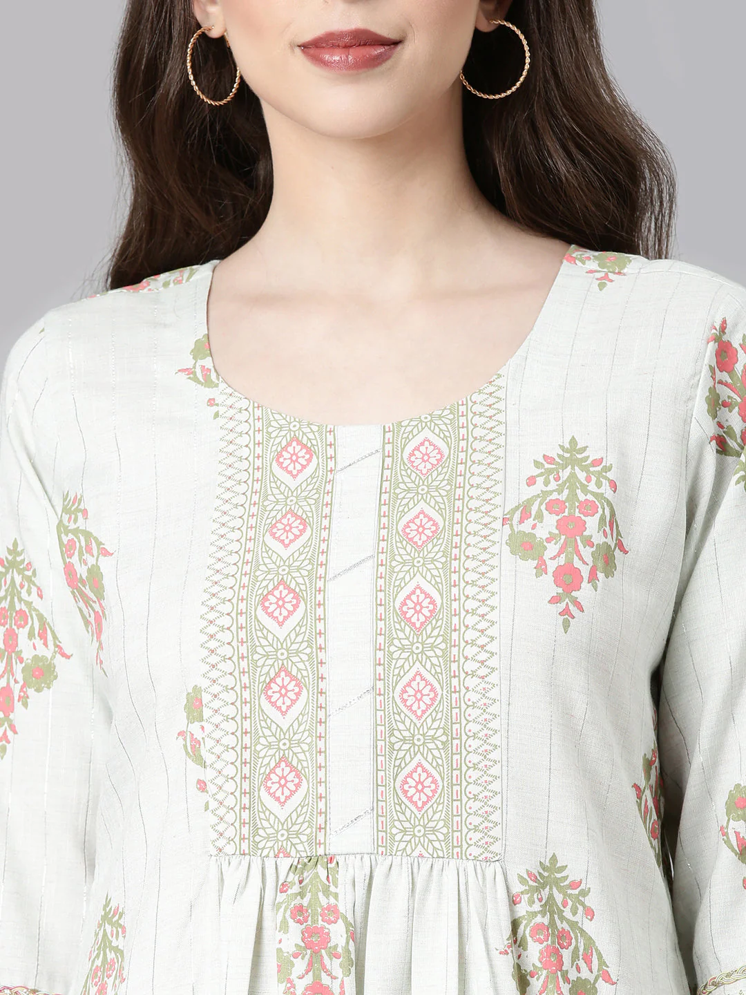 Neerus Green Casual Floral Straight Kurta - Image 4