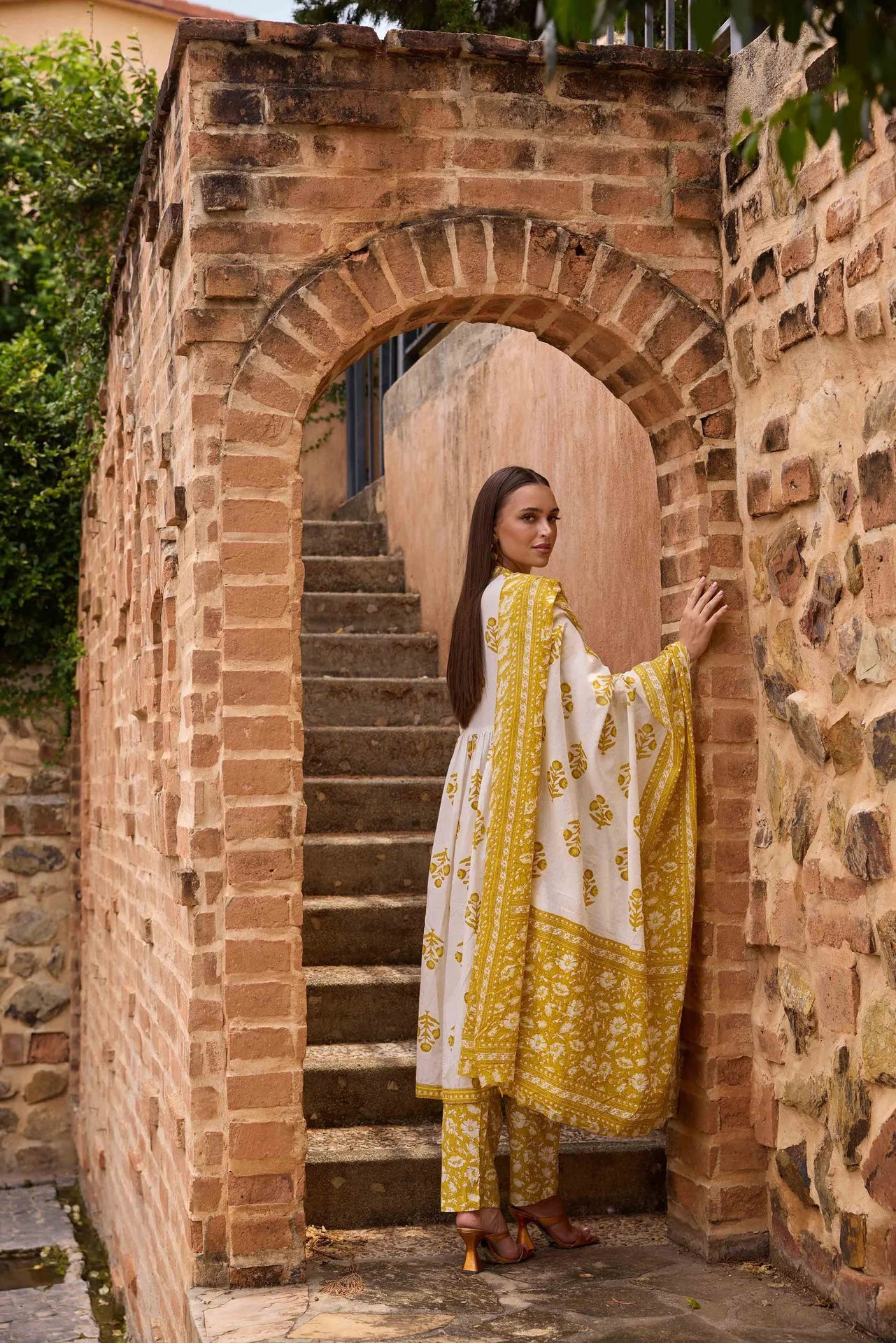 Neerus M Green Printed Anarkali Kurta and Trousers With Dupatta - Image 4