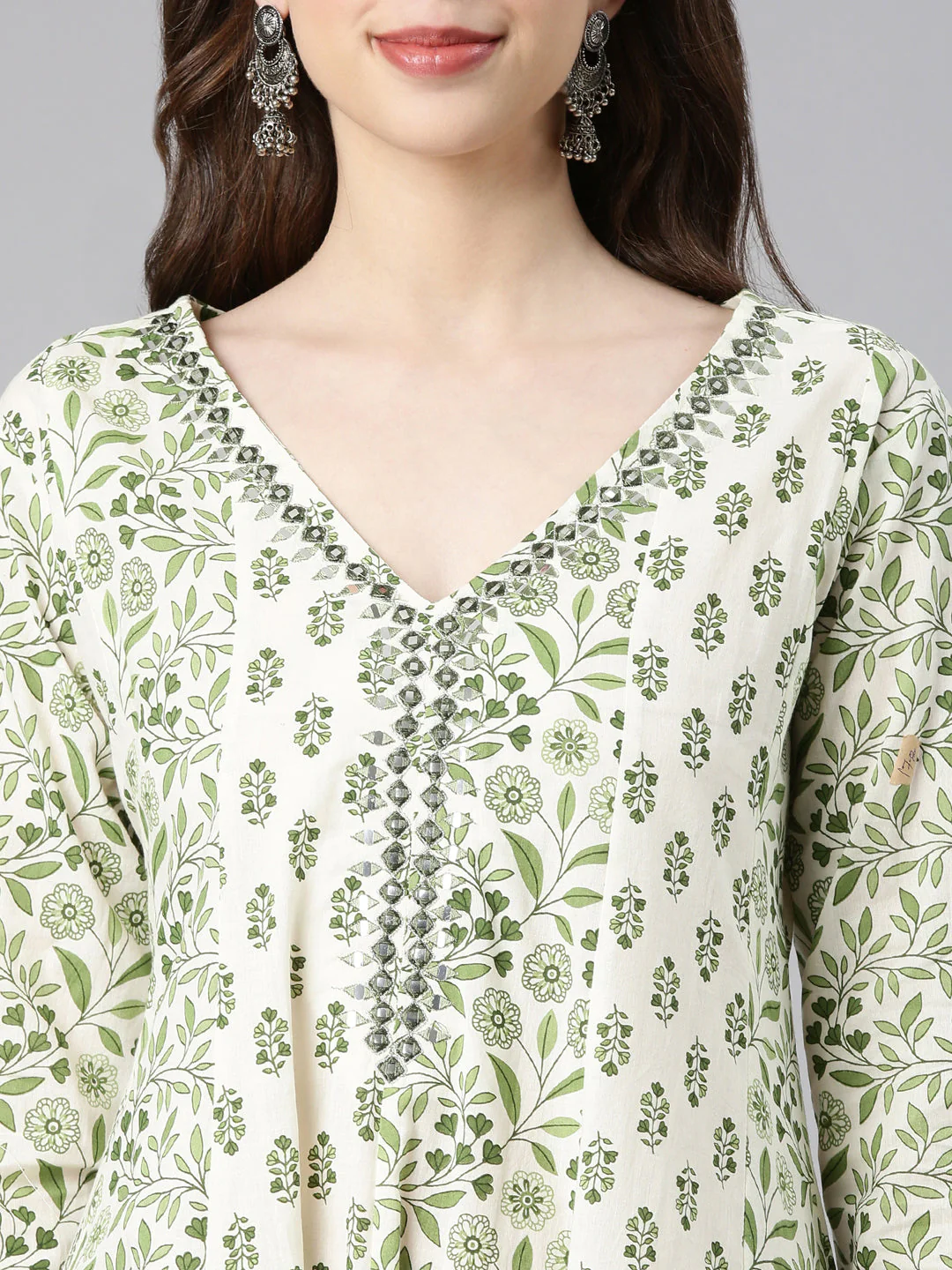 Neerus Green Printed Anarkali Kurta and Trousers With Dupatta - Image 4