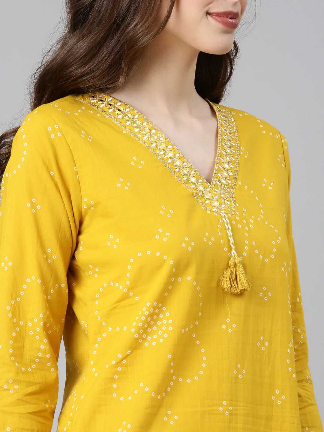Neerus Mustard Printed Straight Kurta and Trousers With Dupatta - Image 4
