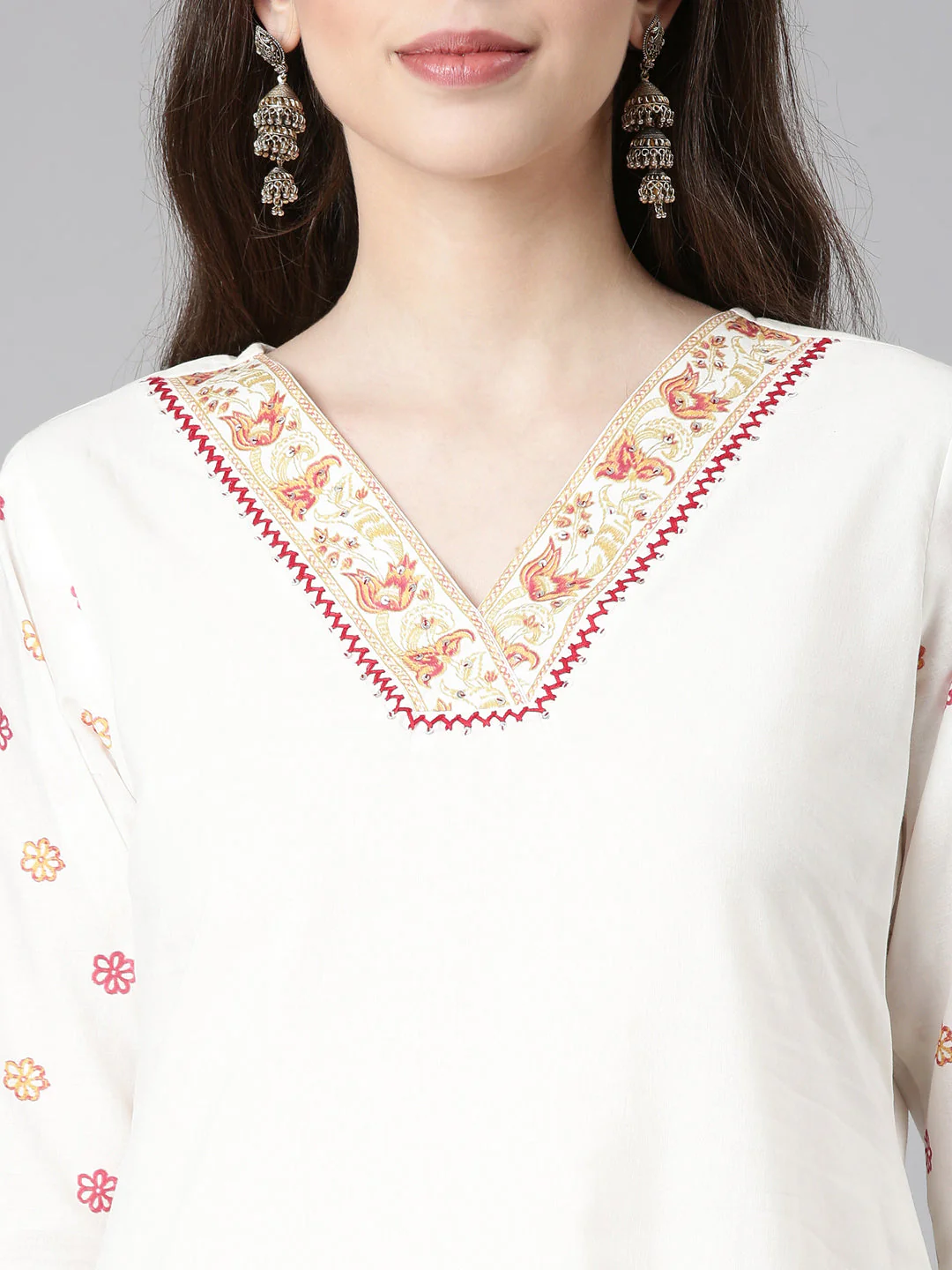 Neerus Off White Printed Straight Kurta and Trousers With Dupatta - Image 4