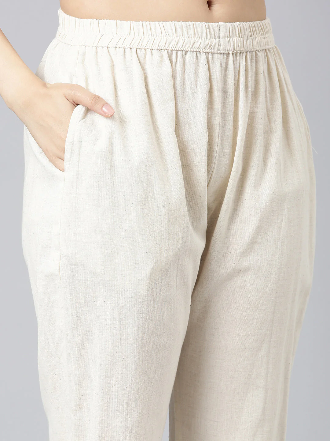 Neerus Off White Solid Straight Kurta and Trousers With Dupatta - Image 6