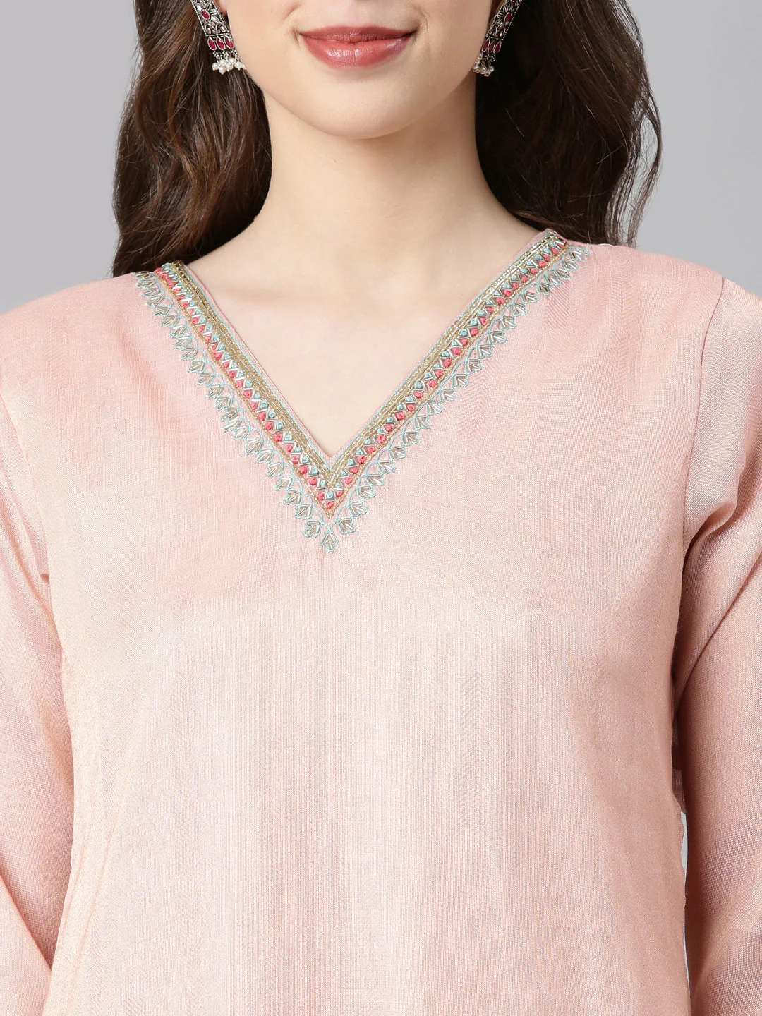 Neerus Peach Printed Straight Kurta and Trousers With Dupatta - Image 4