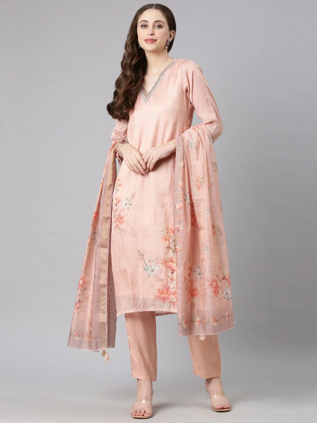 Neerus Peach Printed Straight Kurta and Trousers With Dupatta - Image 5
