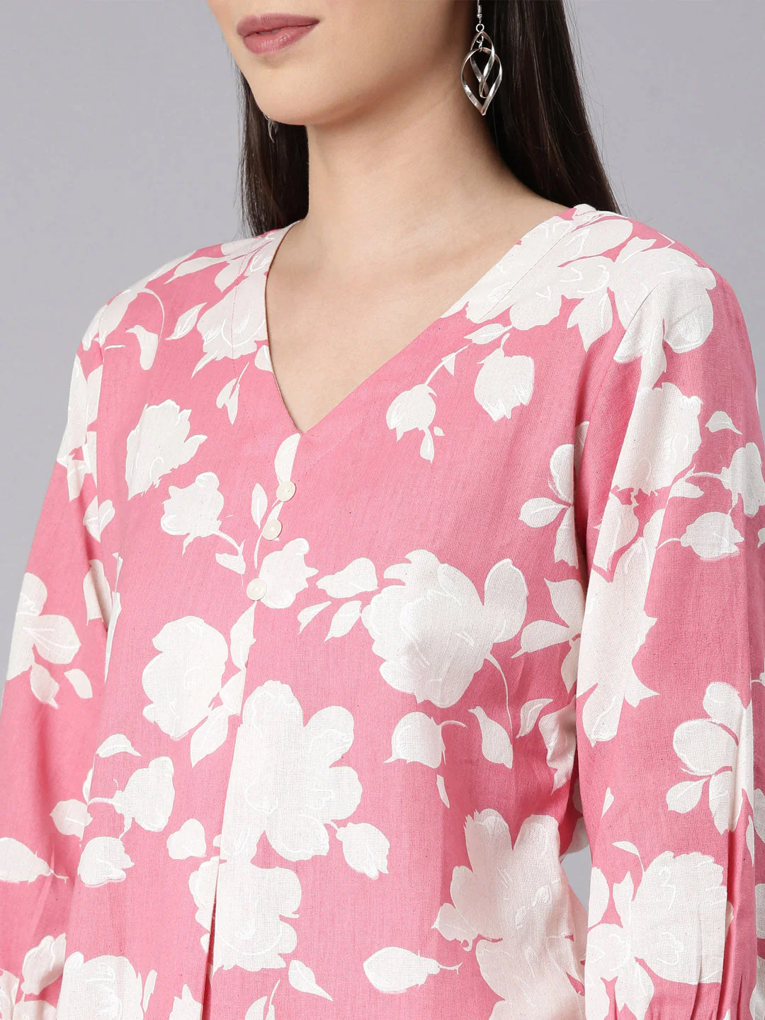 Neerus Pink Curved Casual Floral Anarkali Kurta - Image 5