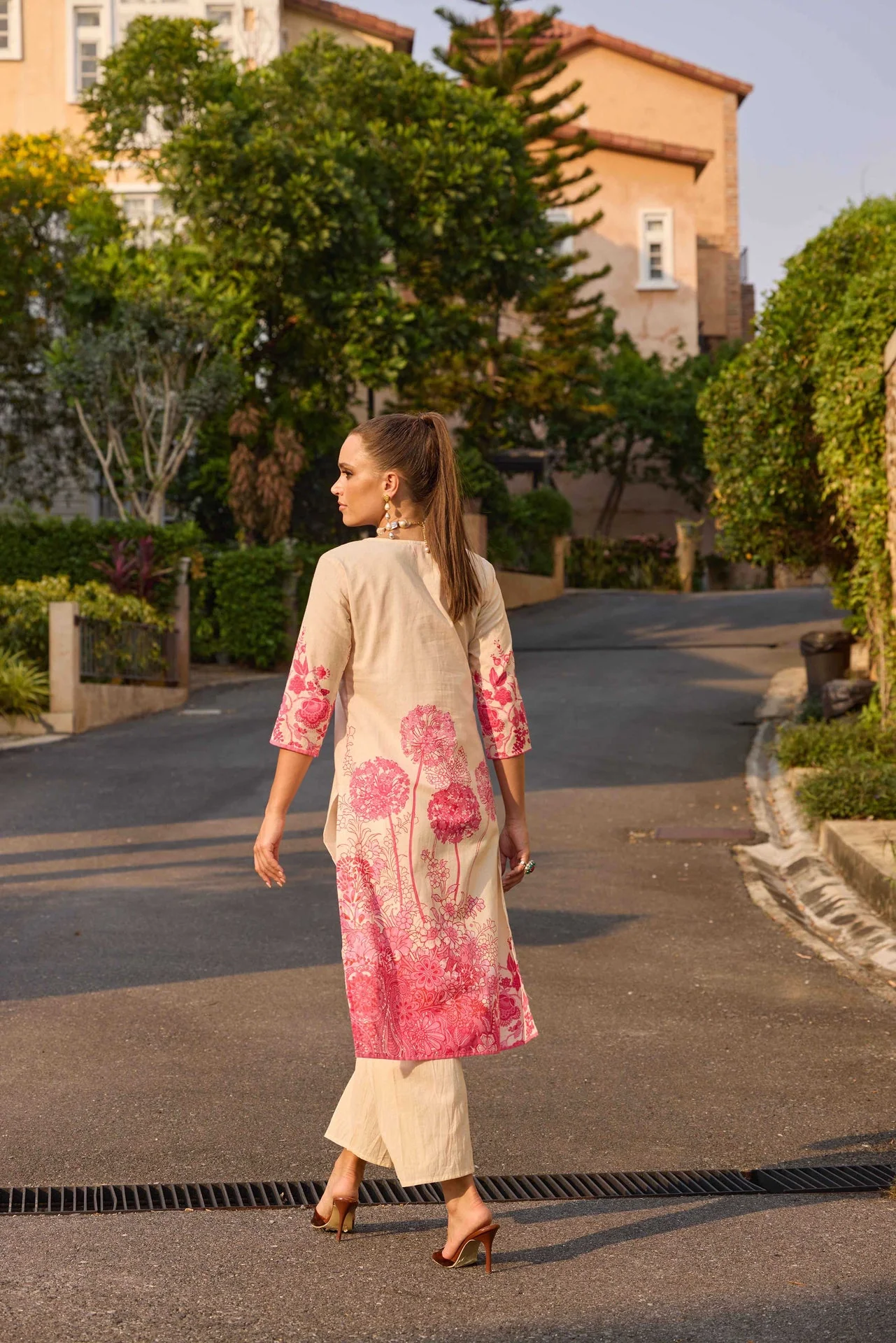 Neerus Pink Printed Straight Kurta and Palazzos - Image 4