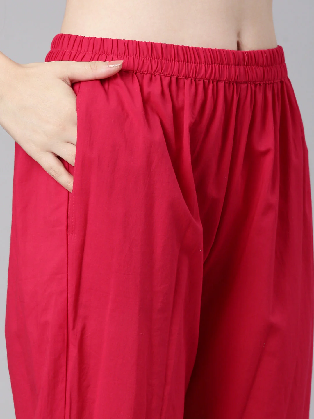 Neerus Rani pink Printed Straight Kurta and Trousers With Dupatta - Image 6