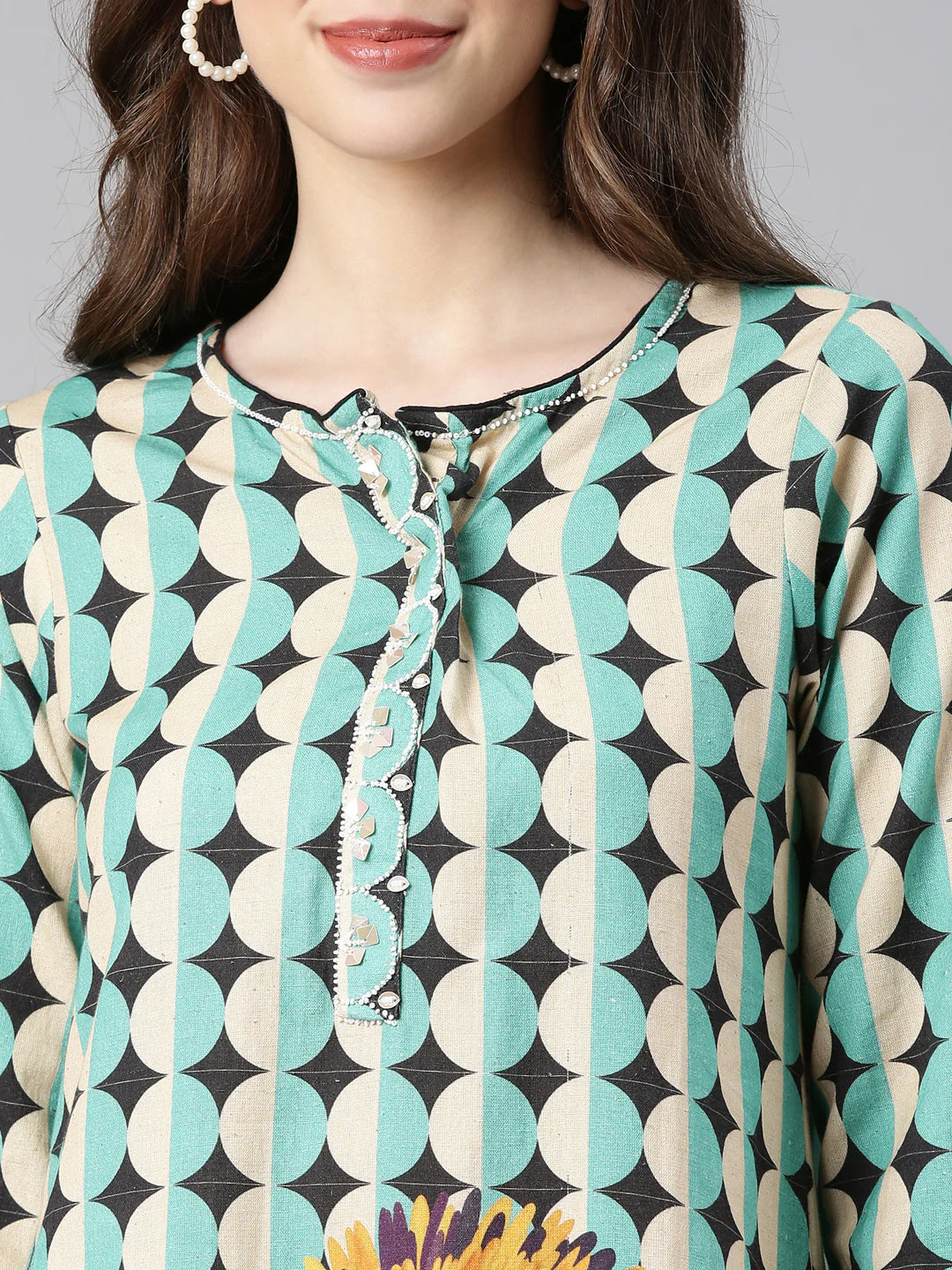 Neerus Sea green Printed Straight Kurta and Trousers - Image 4