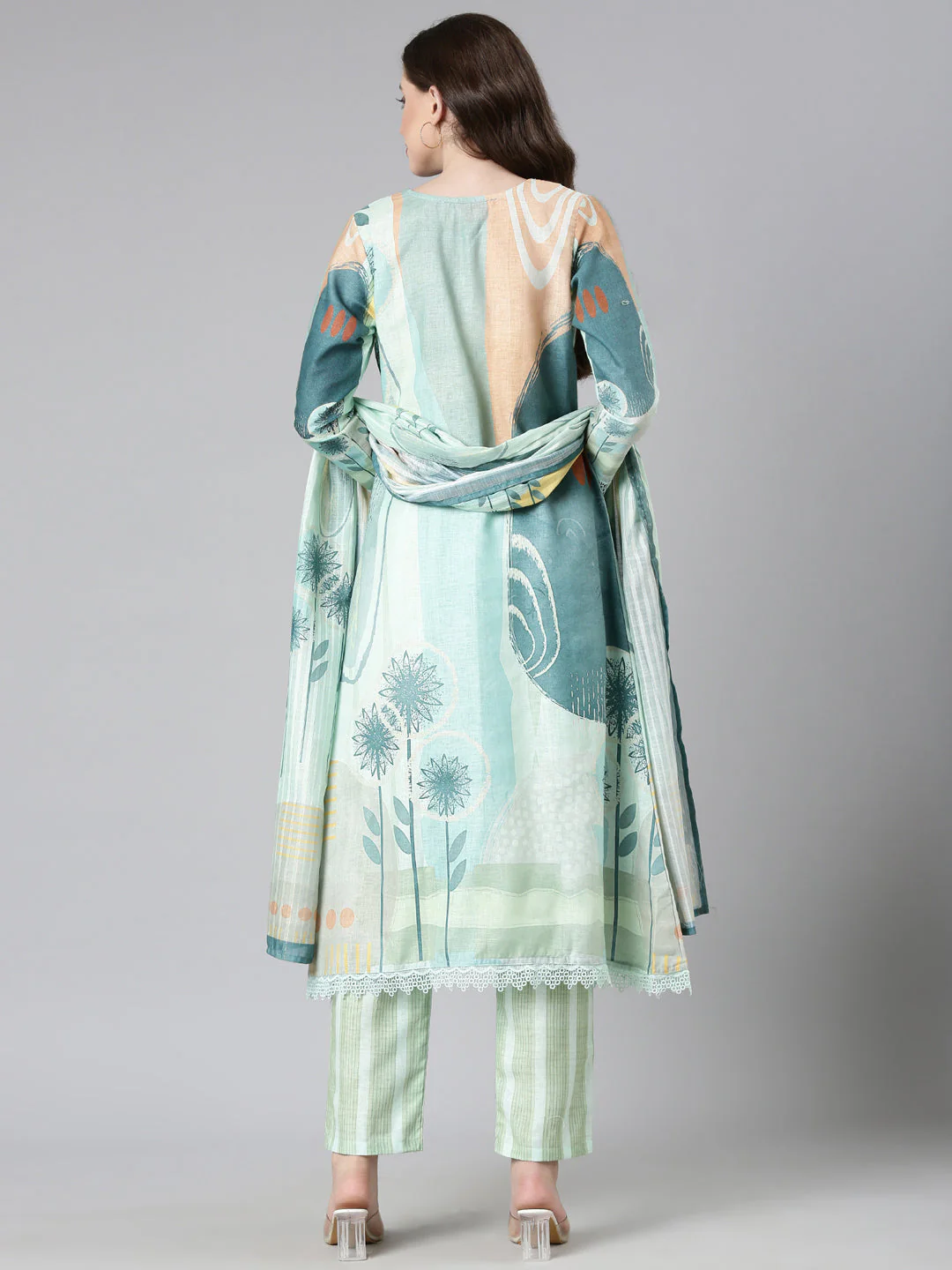 Neerus Sea Green Solid Straight Kurta and Trousers With Dupatta - Image 3