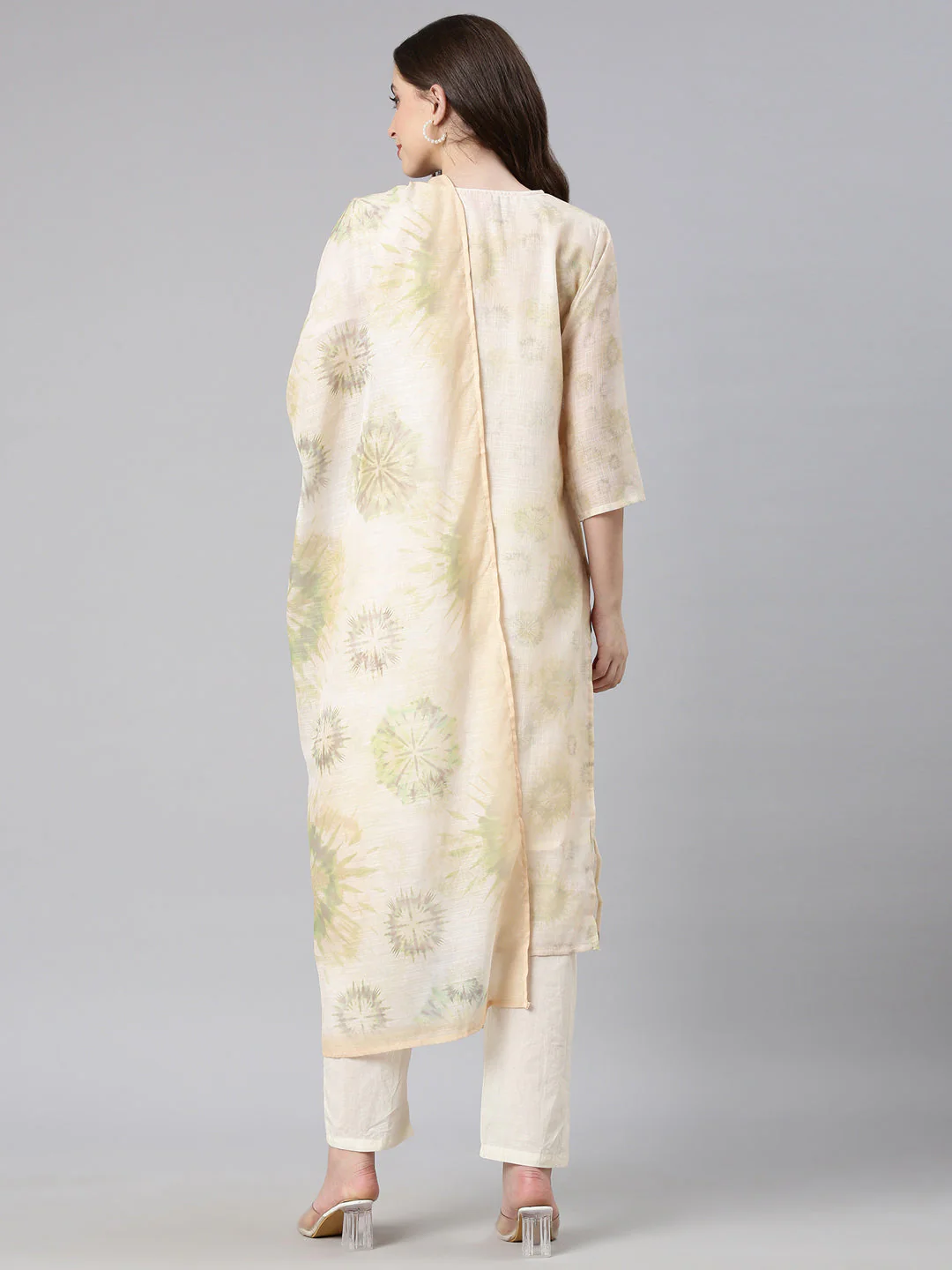 Neerus Yellow Printed Straight Kurta and Trousers With Dupatta - Image 3